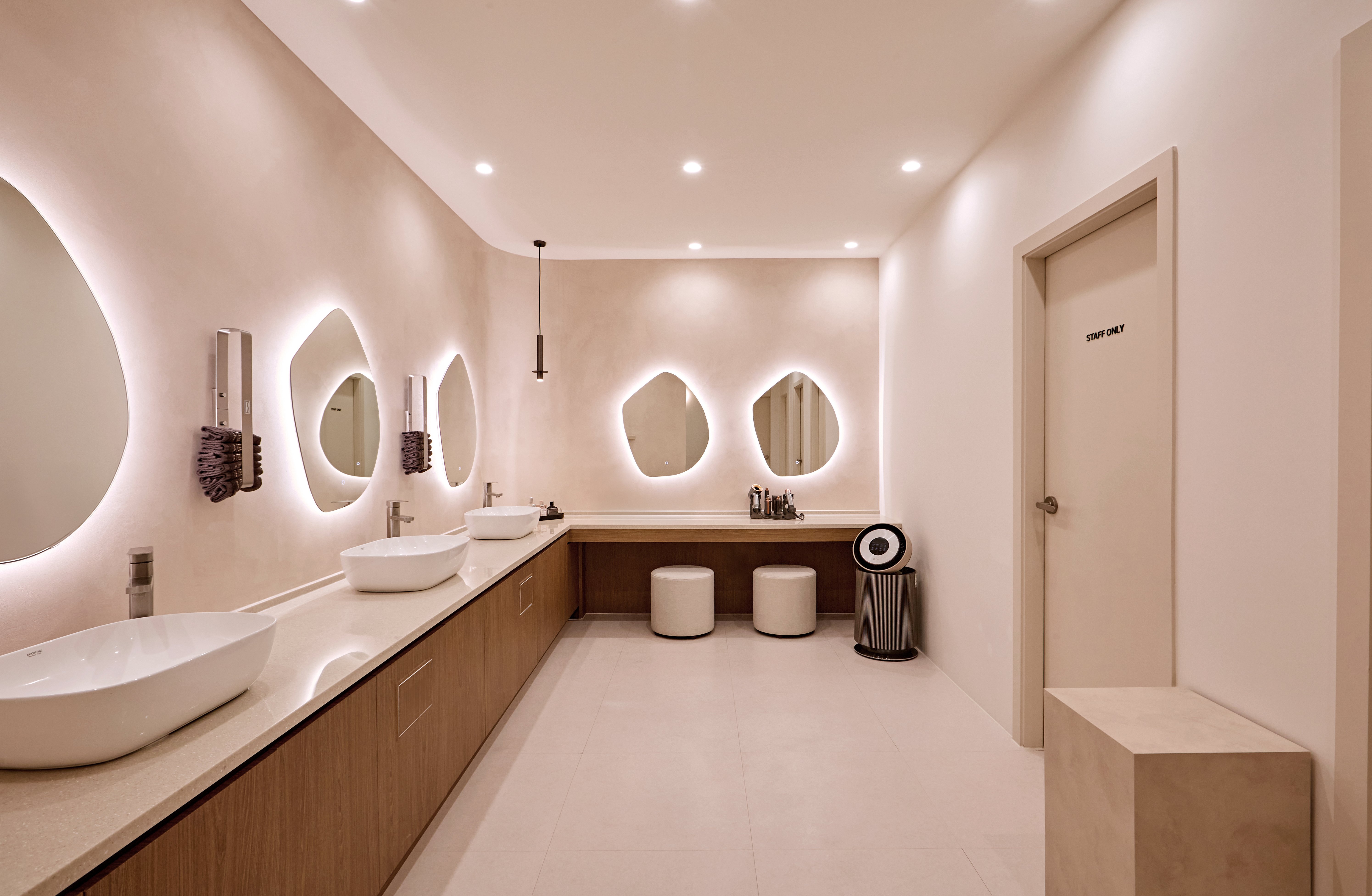 natural-looking anti-aging treatments near Incheon Airport