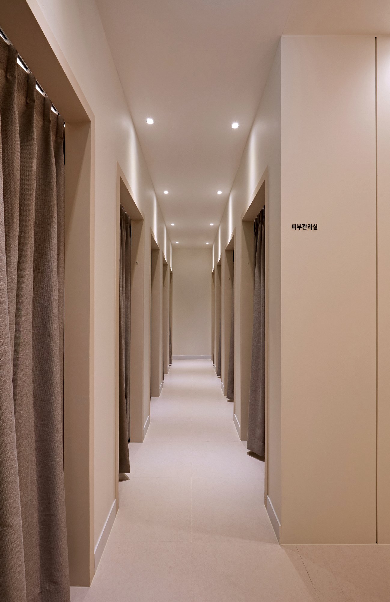 popular aesthetic clinic near Incheon Airport for foreigners