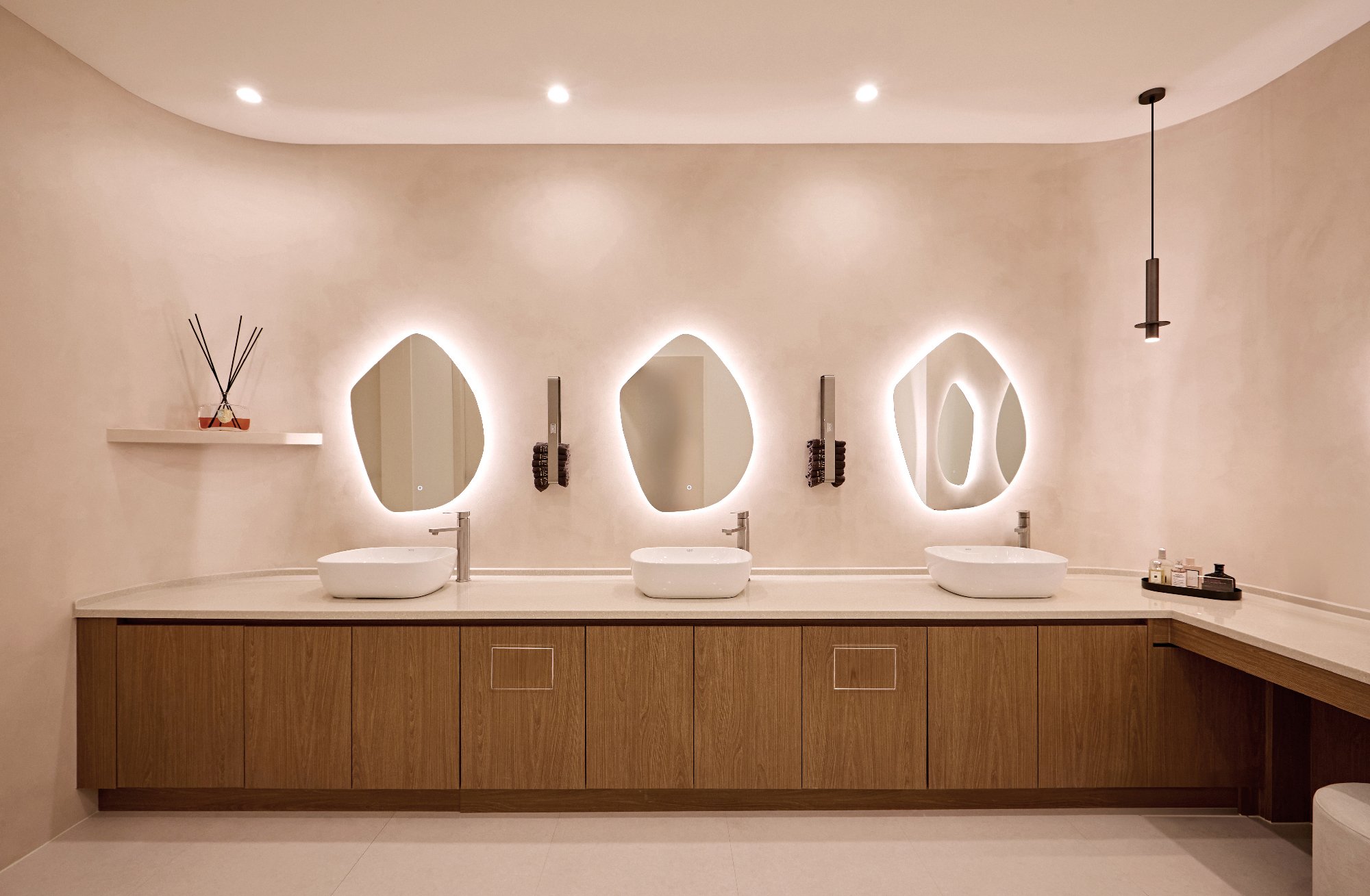 English-speaking clinic near Incheon Airport